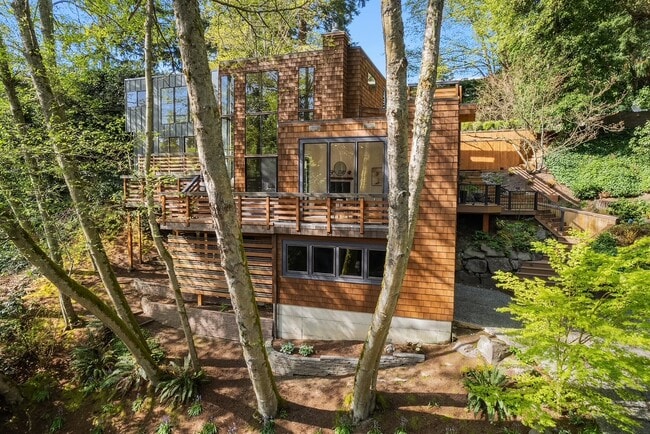 Building Photo - 7215 175th St SW