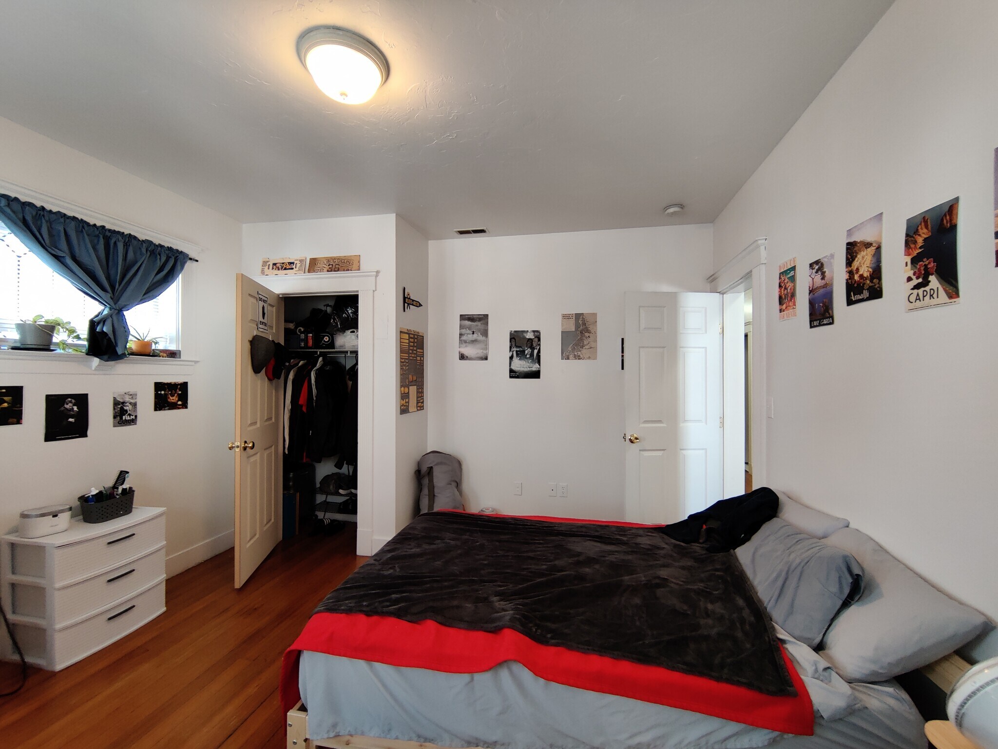 Building Photo - 51 Gardner St