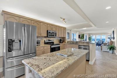 Building Photo - 10980 S Ocean Dr