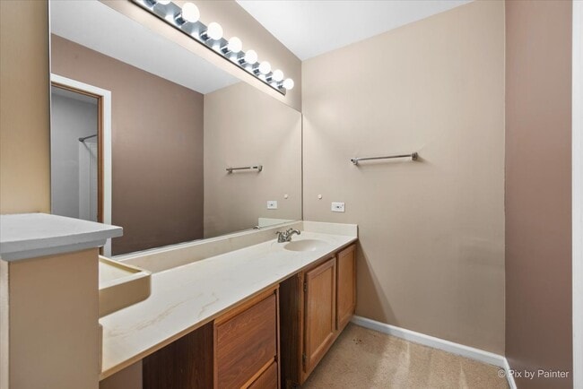 Building Photo - 2813 Odlum Dr