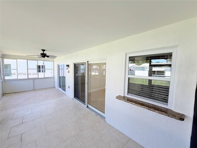 Building Photo - 8581 NW 17th St