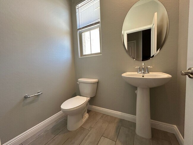 Building Photo - 1704 N 208th Ave