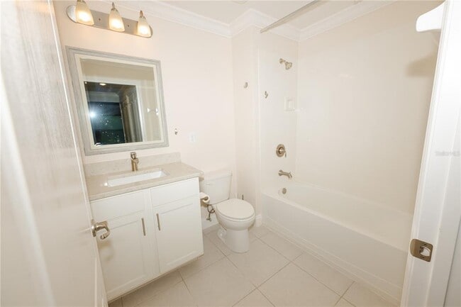 Building Photo - 8301 Foster Dr