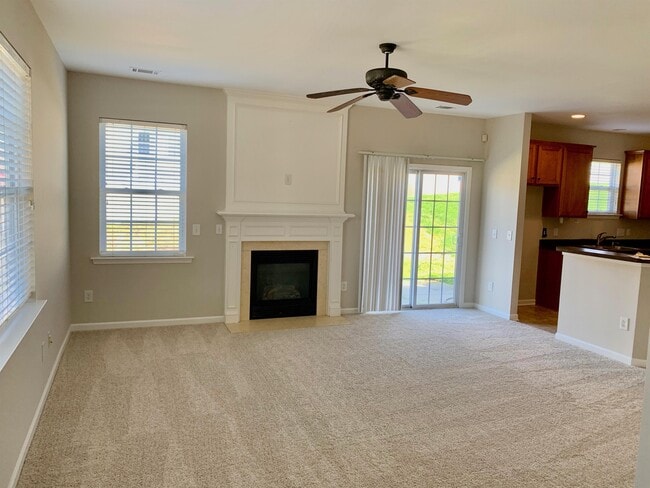 Building Photo - 946 Old Forester Ln