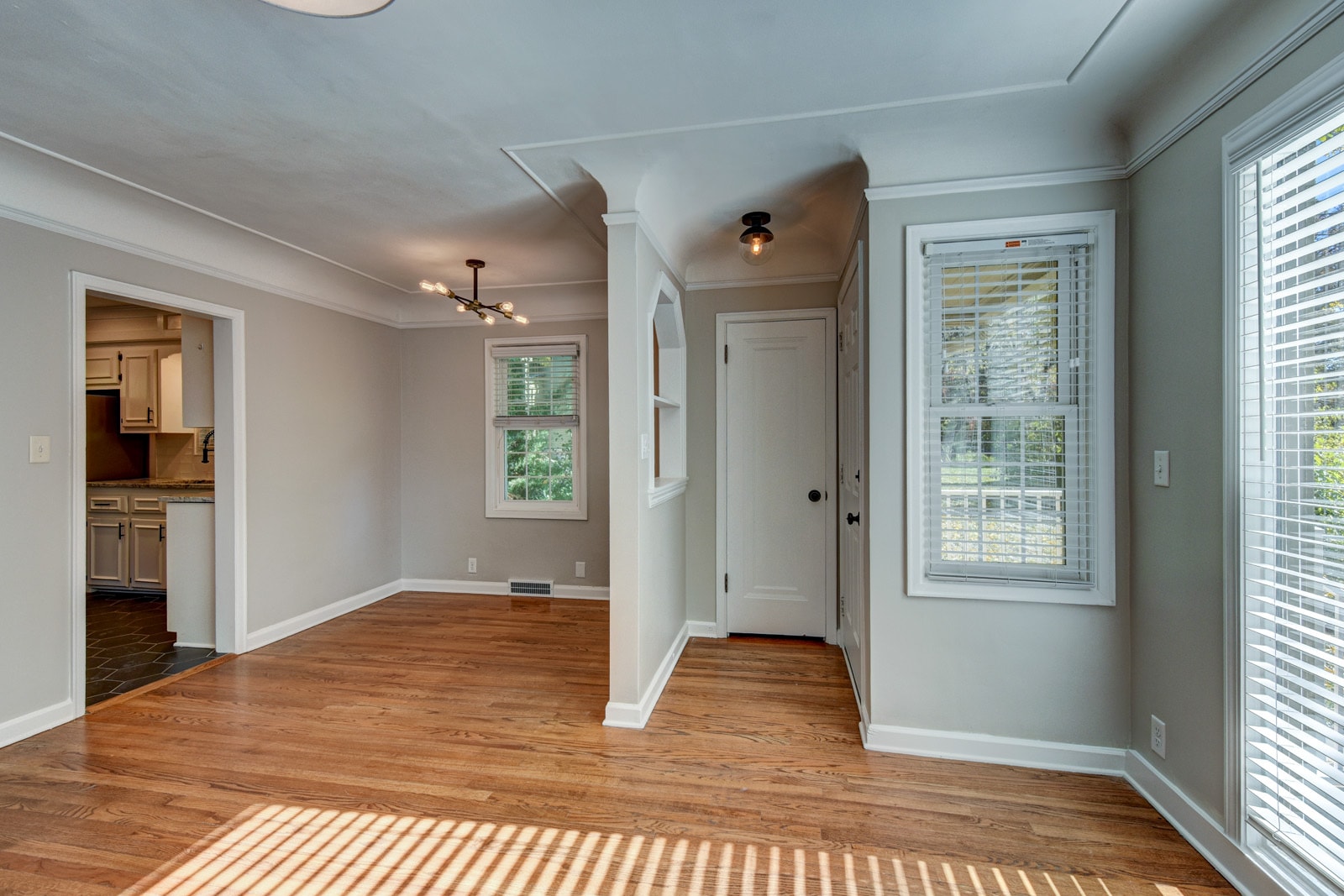 Building Photo - 5210 Rees St