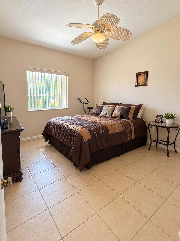 Building Photo - 2405 Windjammer Way