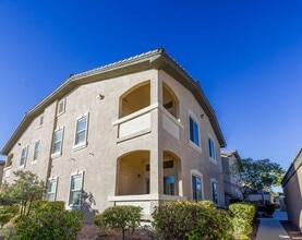 Building Photo - Great 2 Bedroom Southwest Vegas Condo With 1 Car Detached Garage