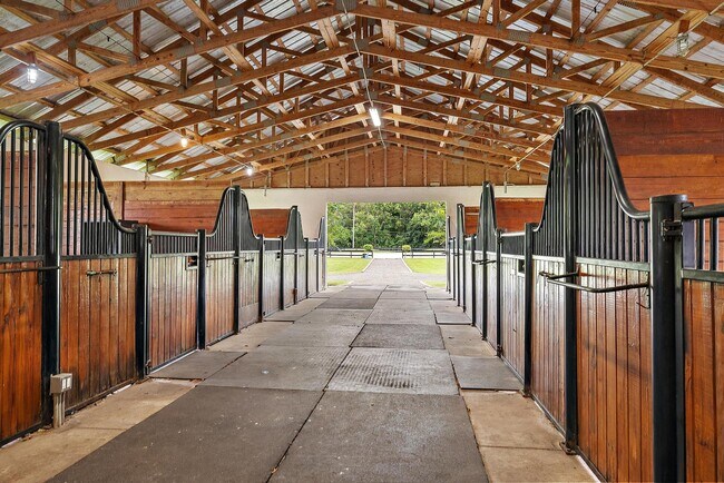 Building Photo - 14339 Collecting Canal Rd