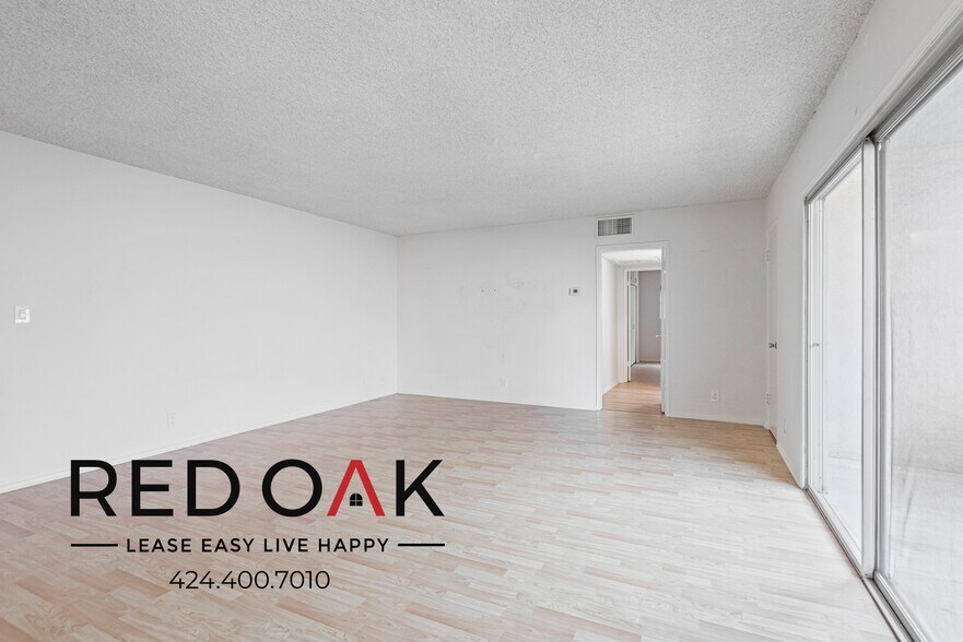 Building Photo - 319 S Clark Dr