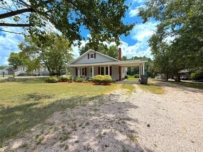 Building Photo - 245 Mt Moriah Church Rd