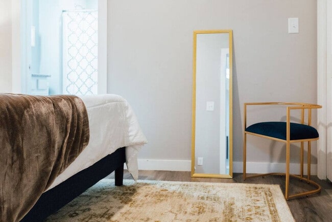 Building Photo - 117 Spring St