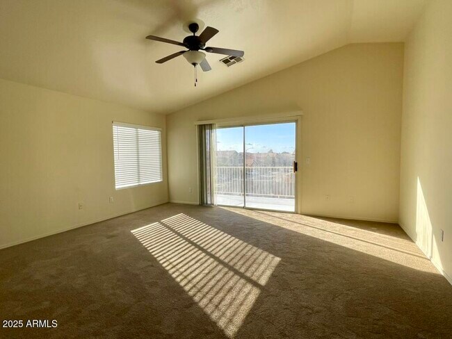 Building Photo - 1702 E Blackhawk Dr