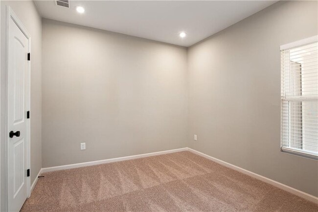 Building Photo - 29 Gold Dust