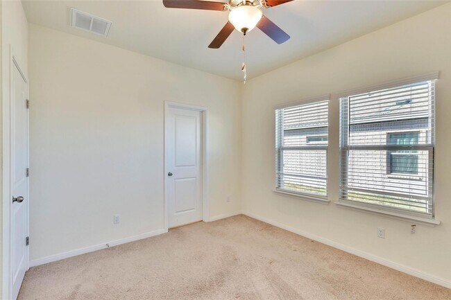 Building Photo - 12436 Woodcock Wy