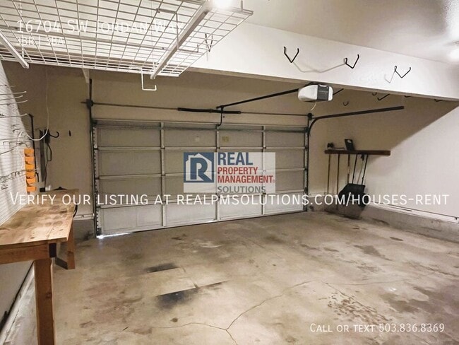 Building Photo - 16704 SW Jordan Way