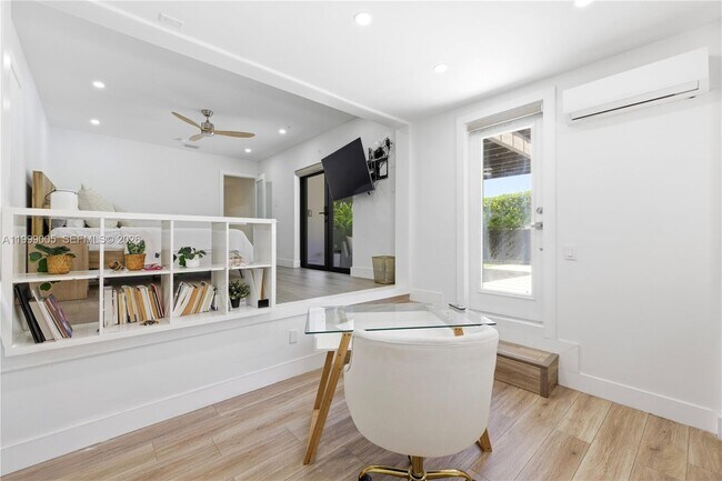 Building Photo - 86 NE 110th St