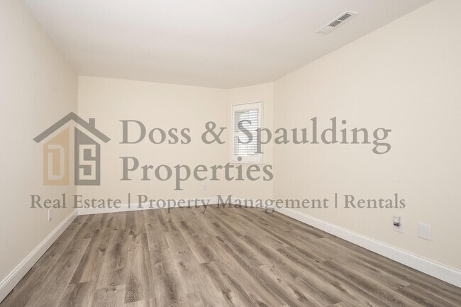 Building Photo - 3624 Heathrow Dr