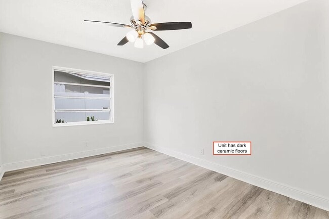 Building Photo - 2133 NE 56th Ct
