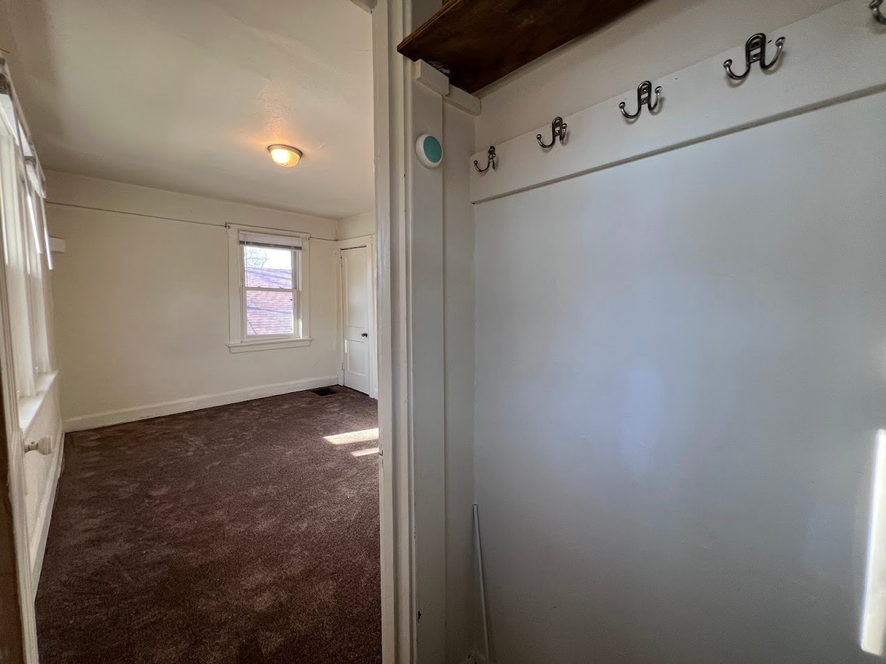 Building Photo - 1205 Sarah St