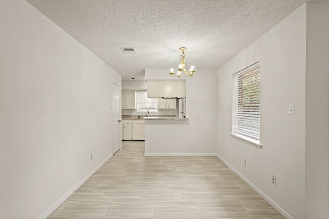 Building Photo - 9318 Autauga St