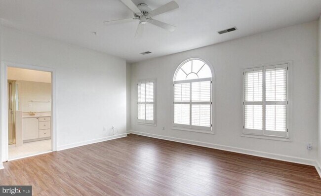 Building Photo - 1804 Dawson St