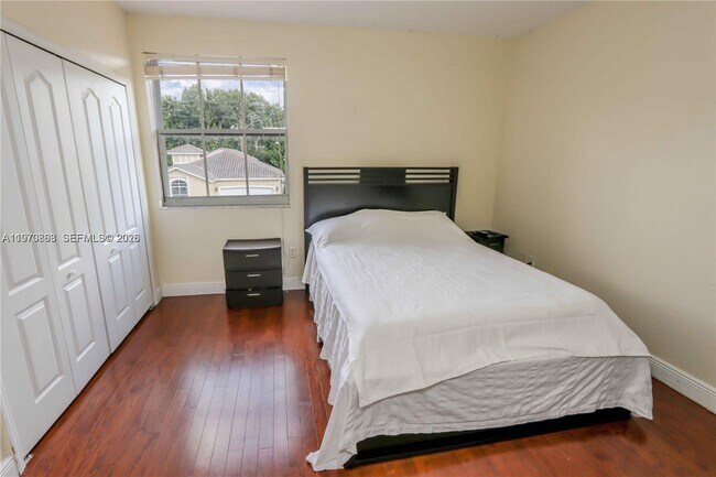 Building Photo - 4612 NW 94th Ct