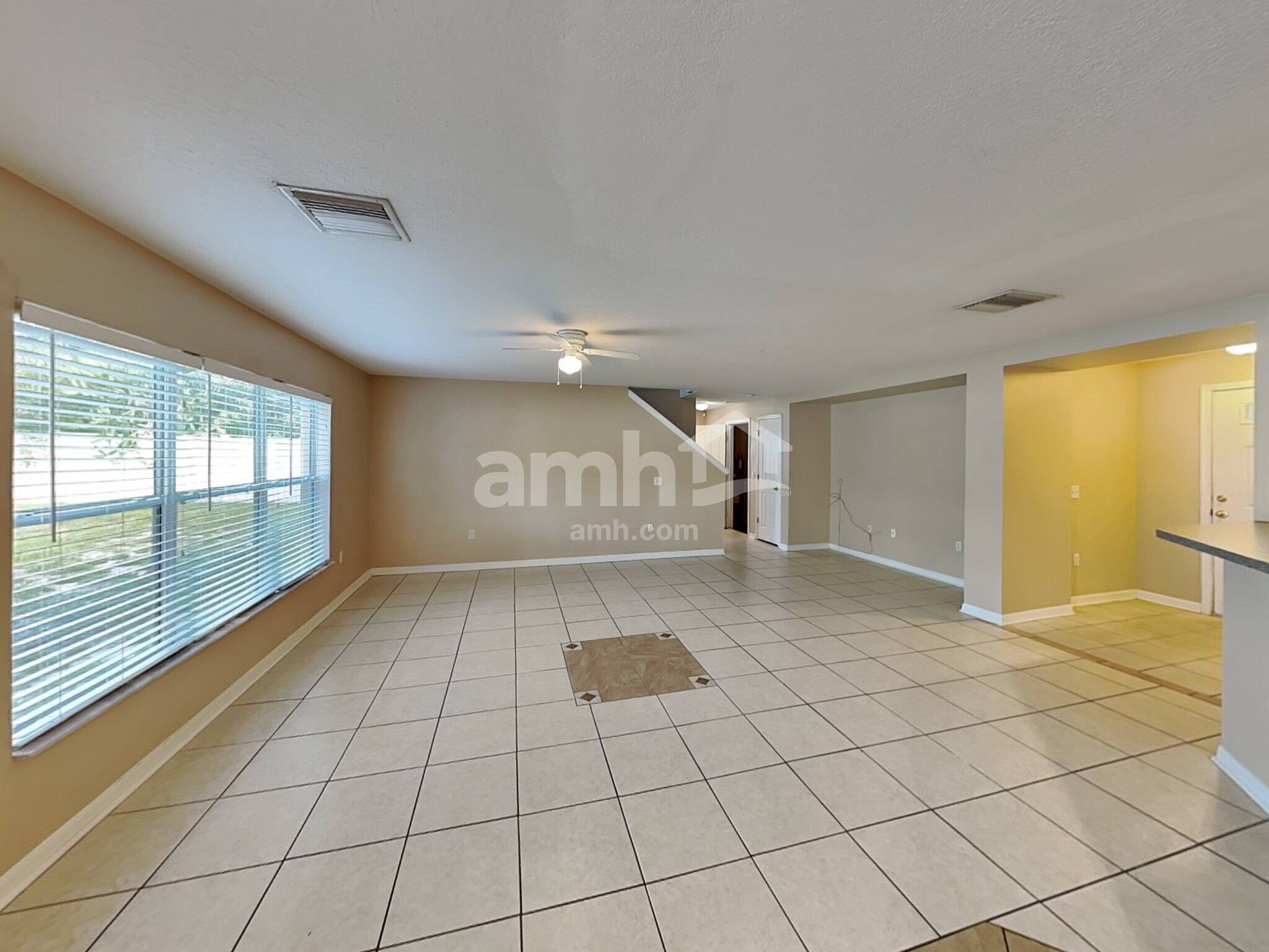 Building Photo - 10725 Bamboo Rod Cir