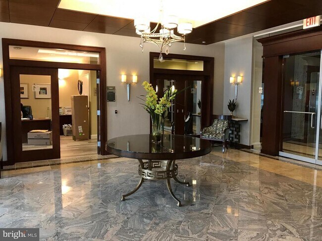 Building Photo - 11760 Sunrise Valley Dr