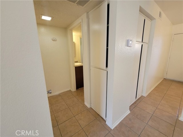 Building Photo - 1129 Oxford Dr