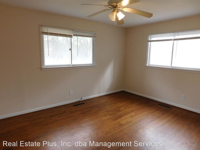 Building Photo - 3 br, 1 bath House - 3007 Old Cherry Point...