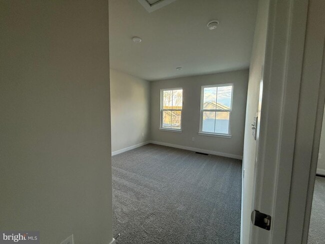 Building Photo - 4337 Reusch Cir