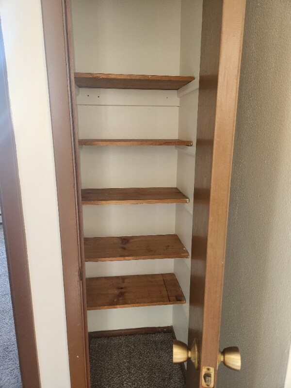 Building Photo - 3575 N Oakland Ave