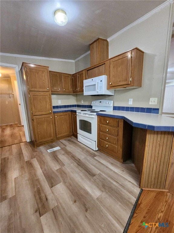 Building Photo - 922 Ashwood Dr