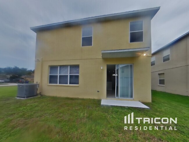 Building Photo - 19609 Timberbluff Dr