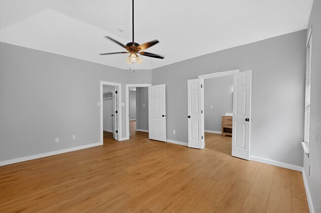 Building Photo - 7314 Gillon Dr