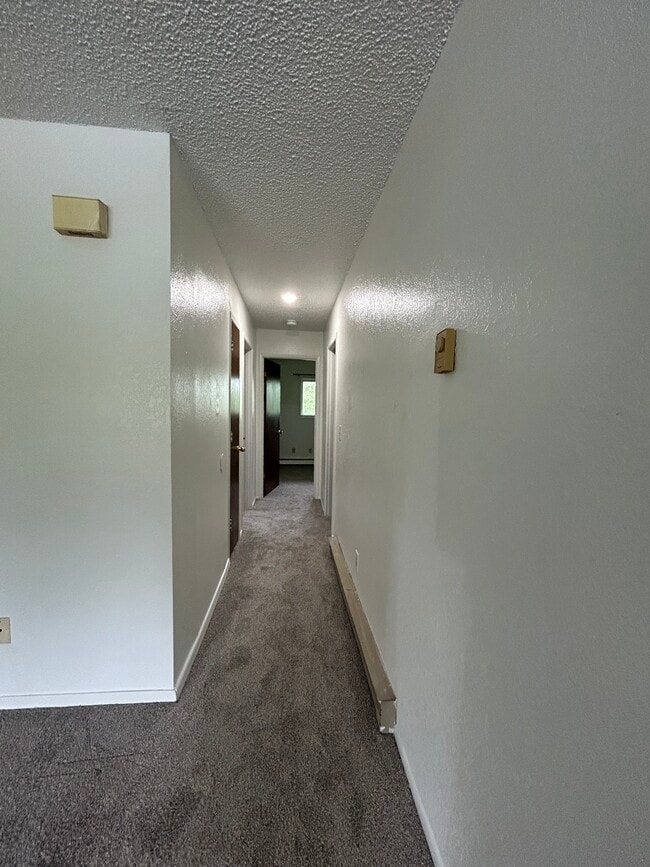 Building Photo - 1710 Muldoon Cir