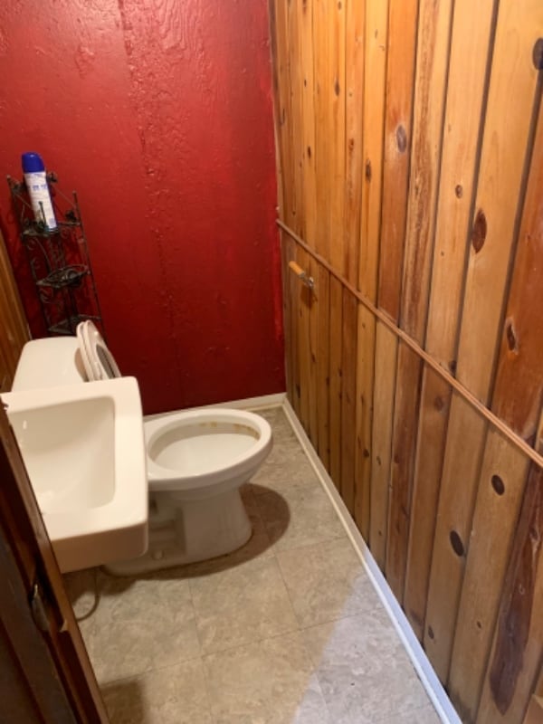 Building Photo - 9871 E Clements Cir