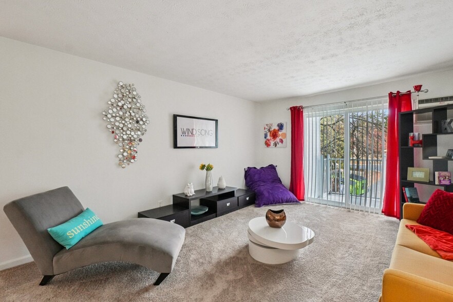 Primary Photo - The Wind Song Apartments