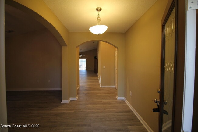 Building Photo - 2448 Snapdragon Dr NW