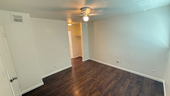 Building Photo - 2 Central Ave