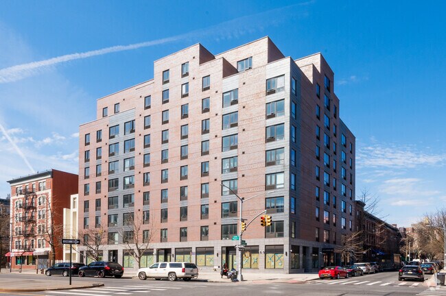 Building Photo - The Robeson