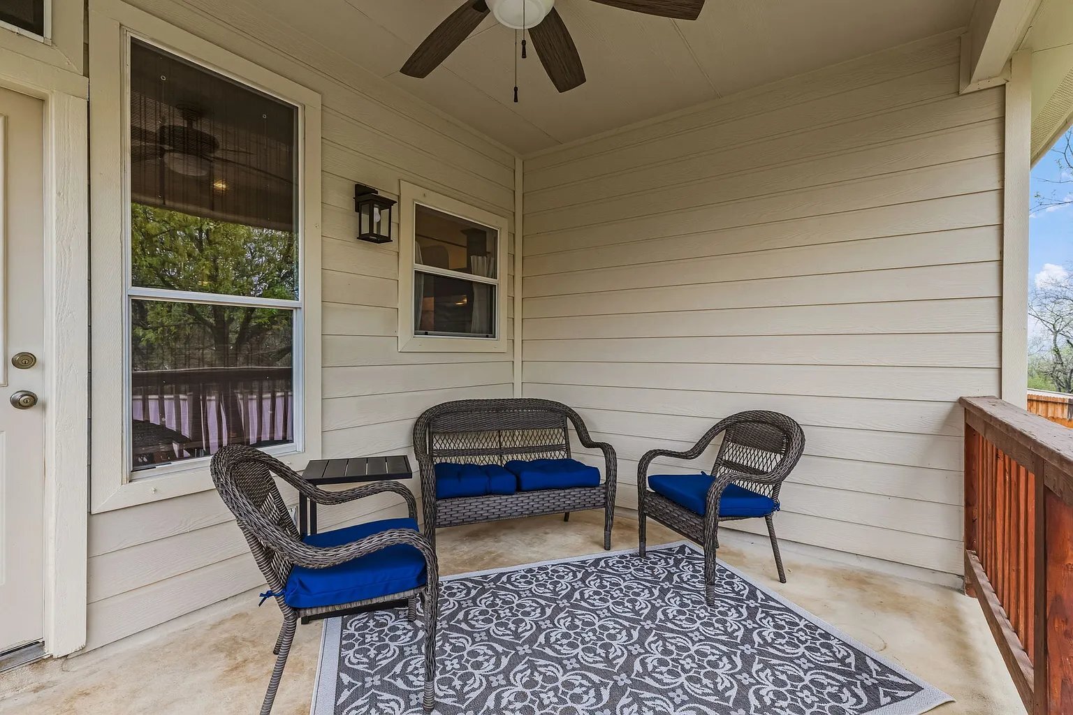 Building Photo - 13523 Topaz Lk