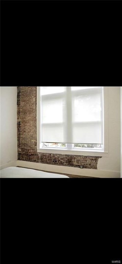 Building Photo - 4242 Laclede Ave