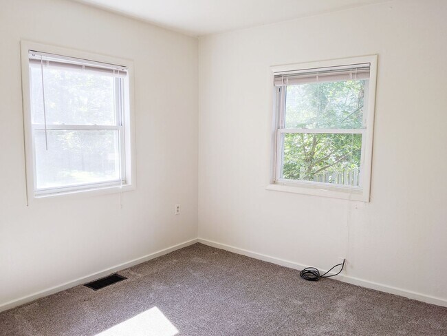 Building Photo - 116 N Roosevelt St