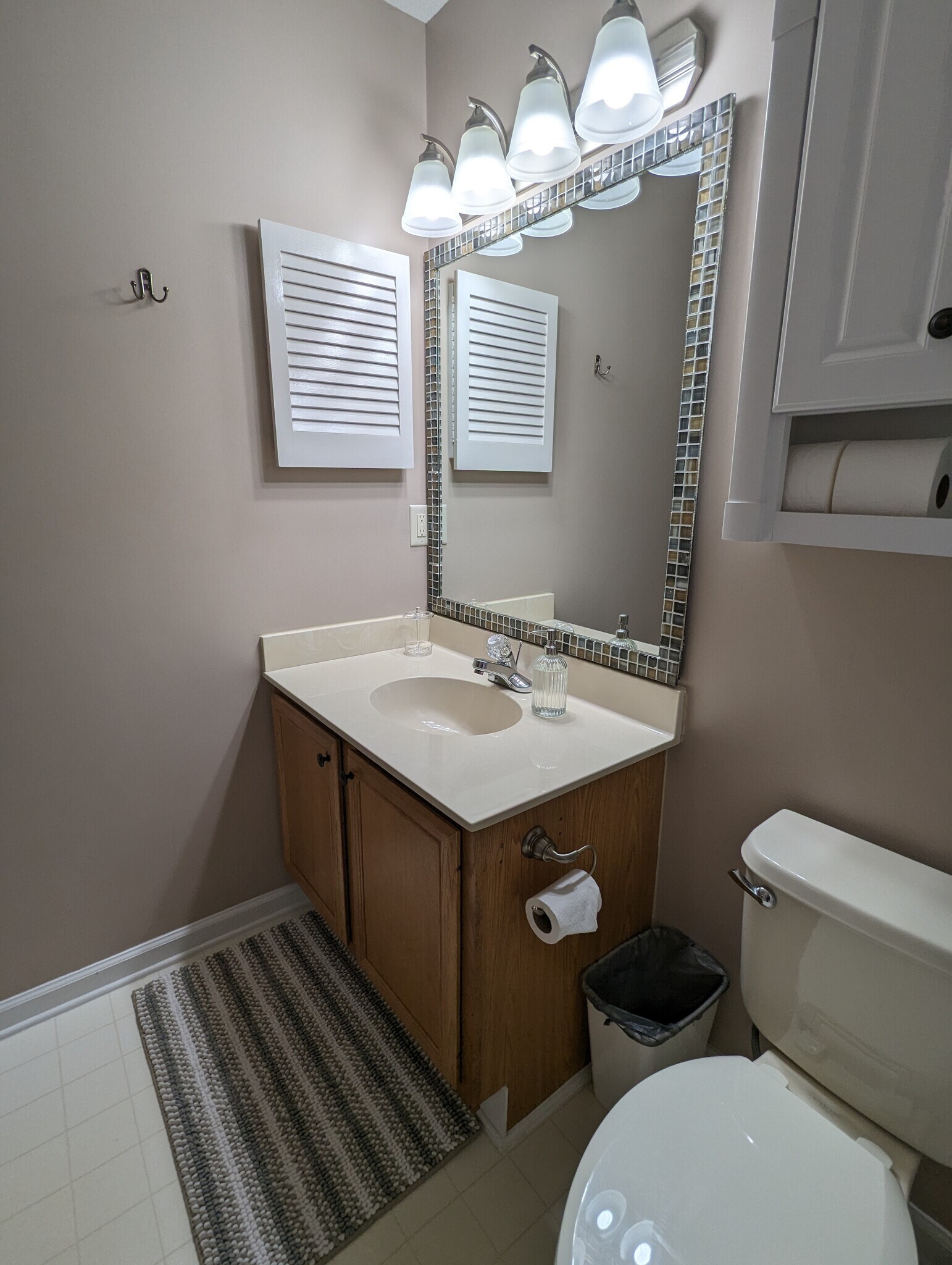 Building Photo - 1460 Blue Tree Ct