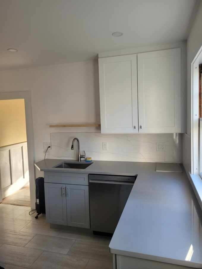 Kithchen 1 - 62 Oxford Ave