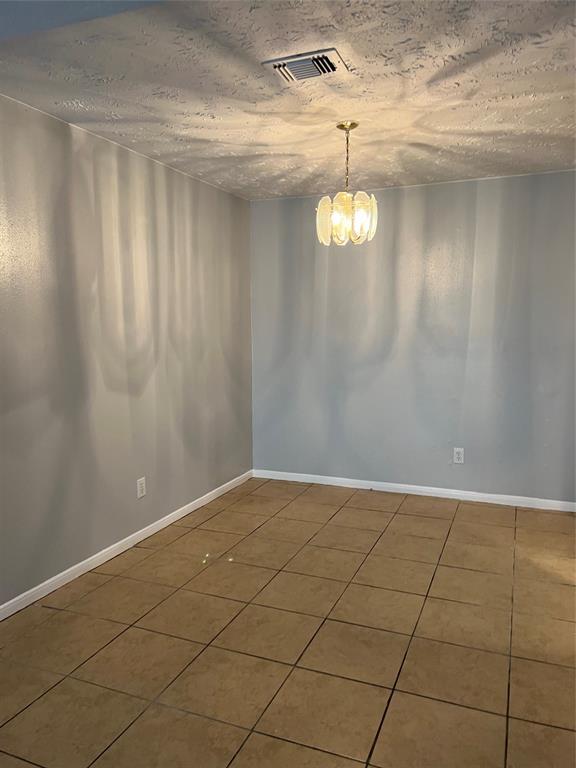 Building Photo - 12827 Hill Branch Dr