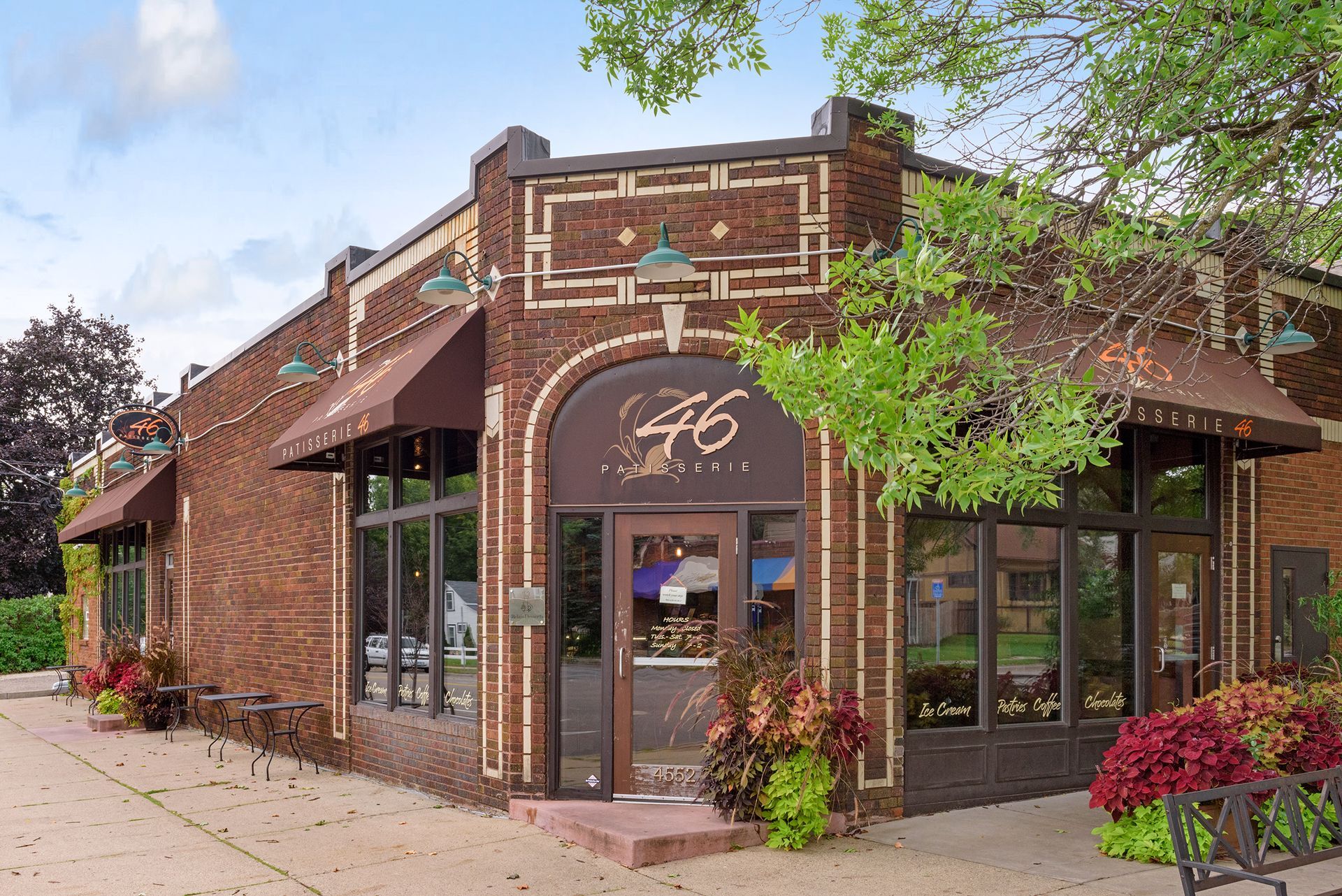 Building Photo - 4601 Lyndale Ave S