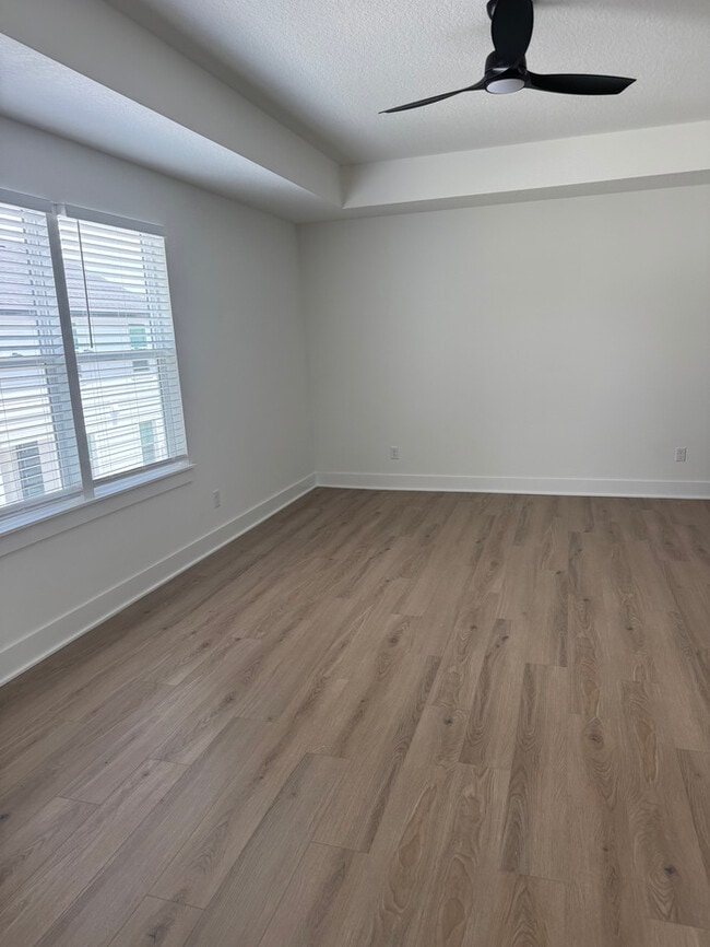 Building Photo - Brand new home