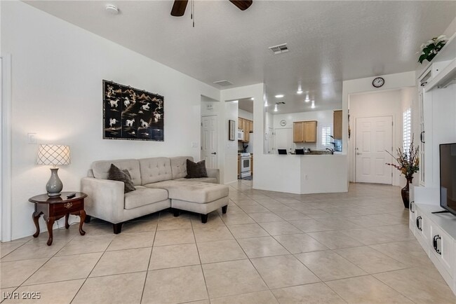 Building Photo - 7709 Island Rail Dr